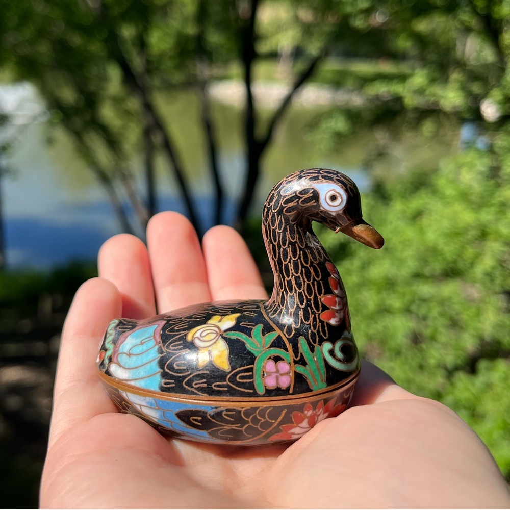 Vintage Cloisonné Swan Trinket Box